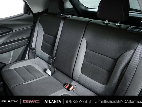 Used 2025 Chevrolet TrailBlazer LT AWD/4WD image 17