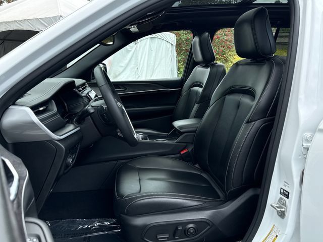 Used 2024 Jeep Grand Cherokee Limited 4xe AWD/4WD image 18