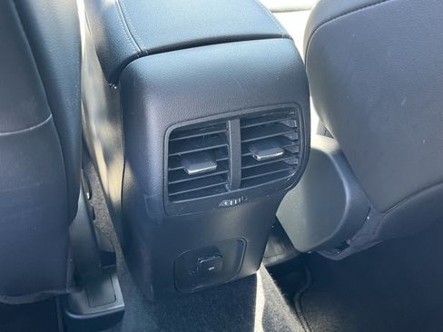 Used 2020 Ford Escape SEL AWD/4WD image 19