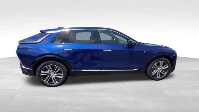 Certified 2024 Cadillac Lyriq Luxury w/ LPO, Floor Liner Package AWD/4WD image 10