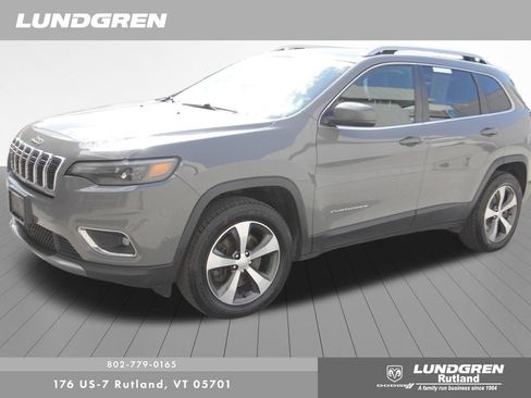 Used 2021 Jeep Cherokee Limited w/ Mopar Interior Package AWD/4WD image 11