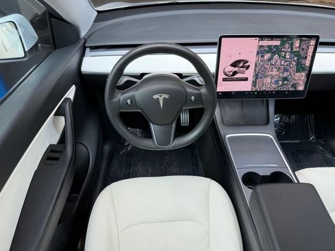 Used 2021 Tesla Model Y Performance AWD/4WD image 24