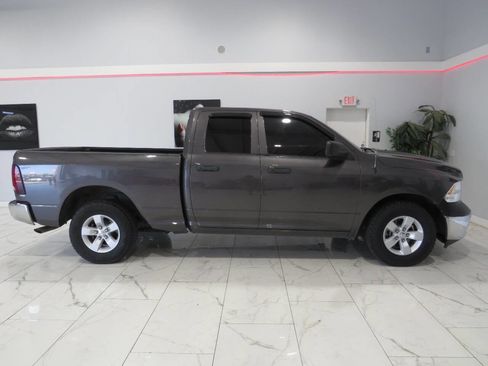 Used 2018 RAM 1500 Tradesman w/ Popular Equipment Group RWD image 2