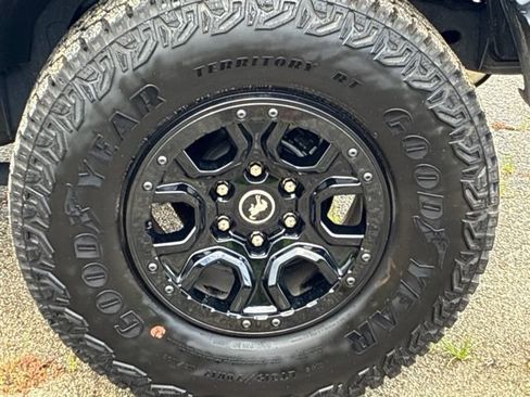 Used 2025 Ford Bronco Badlands AWD/4WD image 12