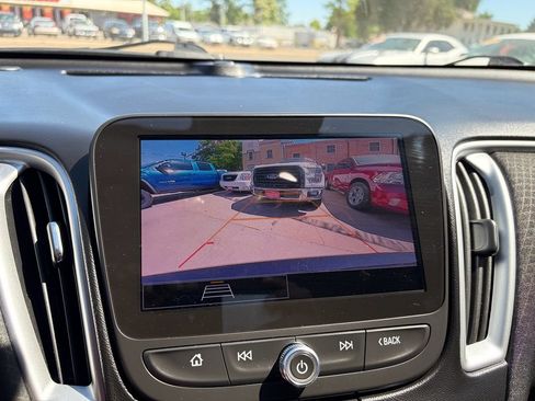 Used 2023 Chevrolet Malibu LT FWD image 24
