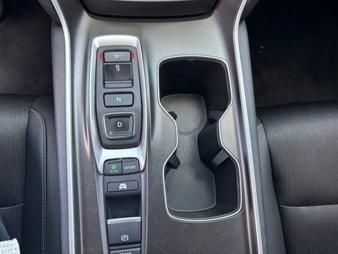 Used 2022 Honda Accord Sport image 25