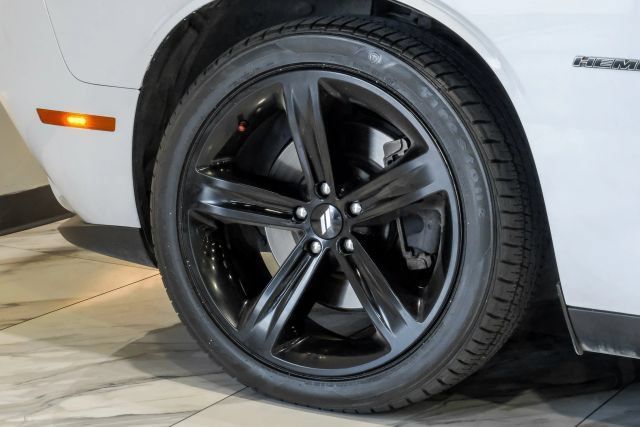 Used 2017 Dodge Challenger R/T RWD image 51