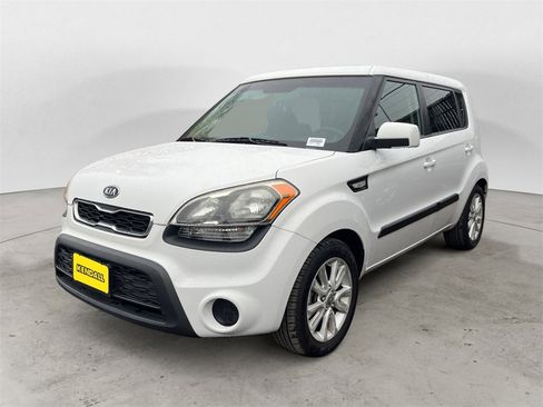 Used 2012 Kia Soul Base image 1