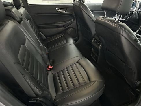 Used 2022 Ford Edge SEL AWD/4WD image 17