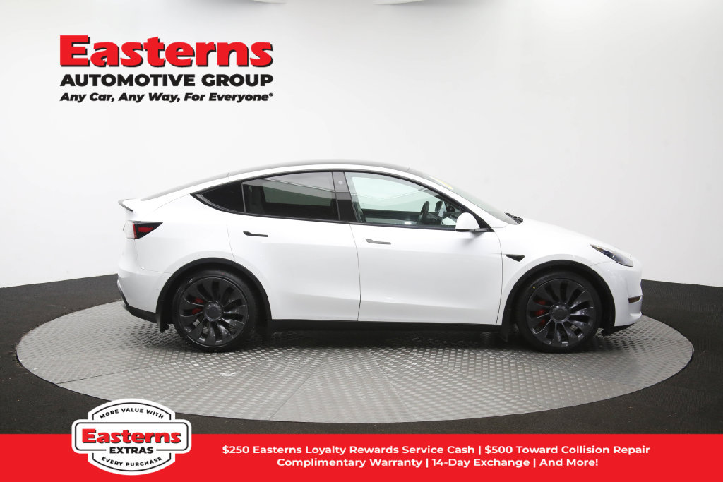 Used 2022 Tesla Model Y Performance AWD/4WD image 42