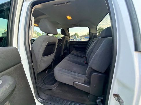 Used 2007 Chevrolet Silverado 3500 LT AWD/4WD image 49