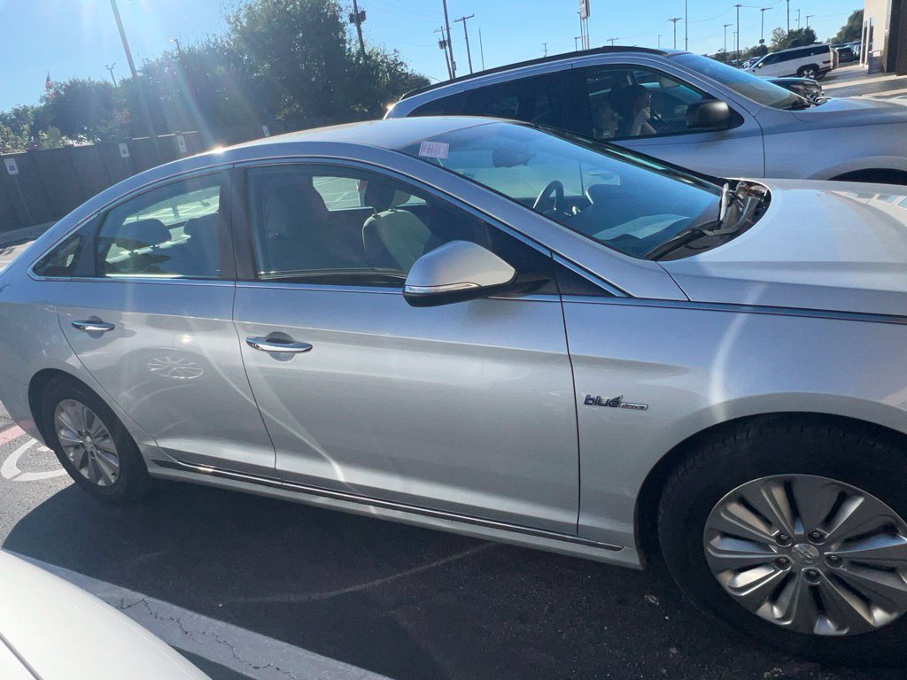 Used 2017 Hyundai Sonata SE FWD image 13