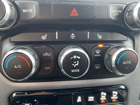 Used 2022 RAM 1500 Big Horn image 35