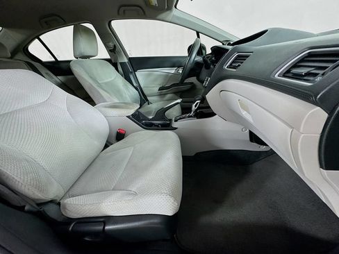 Used 2014 Honda Civic Hybrid Sedan image 33