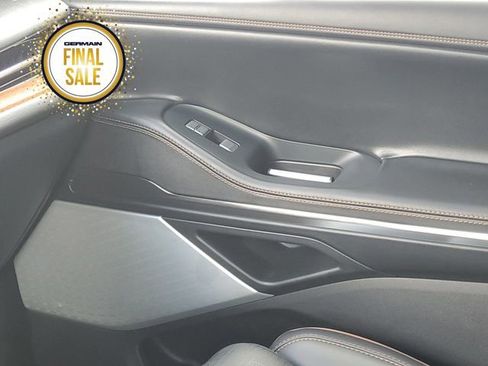 New 2025 Lincoln Navigator Black Label image 25