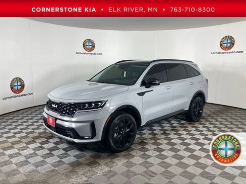 Used 2023 Kia Sorento SX image 1