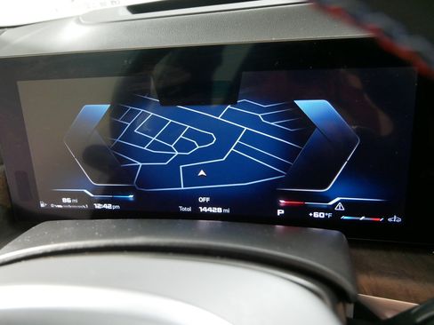 Used 2025 BMW X5 M60i AWD/4WD image 21