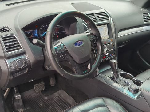 Used 2017 Ford Explorer Sport w/ Equipment Group 401A image 14