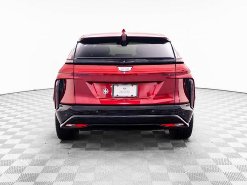 Certified 2024 Cadillac Lyriq Tech AWD/4WD image 5