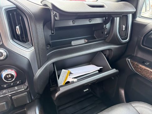 Used 2019 GMC Sierra 1500 Denali w/ Technology Package AWD/4WD image 31