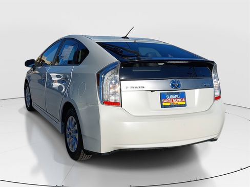 Used 2015 Toyota Prius Prime Advanced image 5