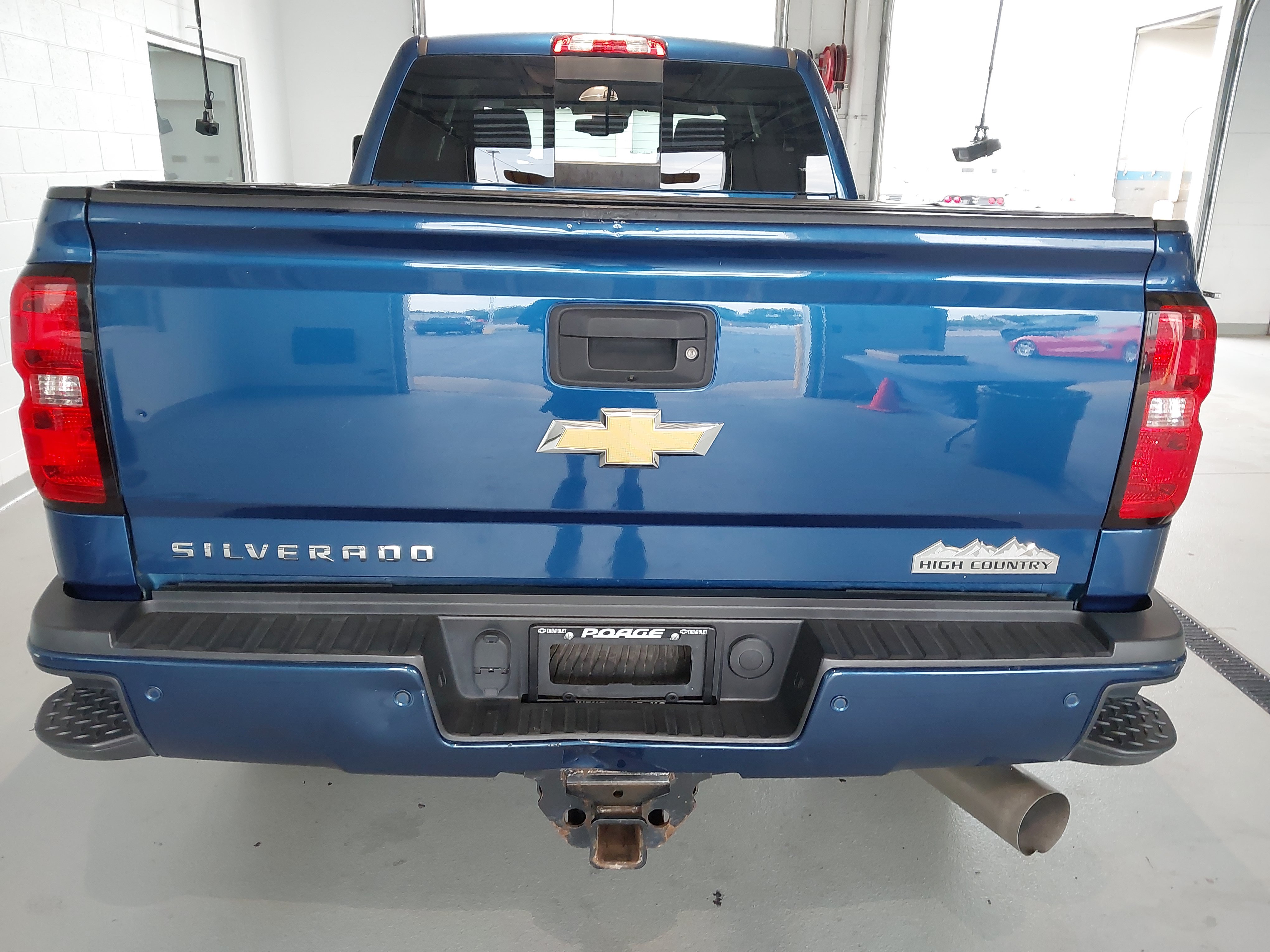 Used 2017 Chevrolet Silverado 2500 High Country w/ Duramax Plus Package AWD/4WD image 33
