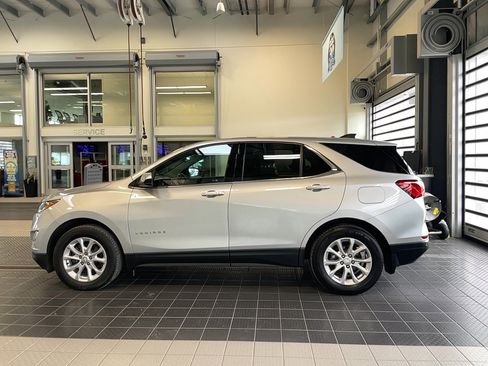 Used 2020 Chevrolet Equinox LT image 4