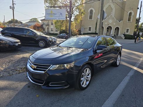 Used 2017 Chevrolet Impala LT image 1