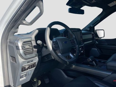 Used 2025 Ford F150 Lariat AWD/4WD image 9