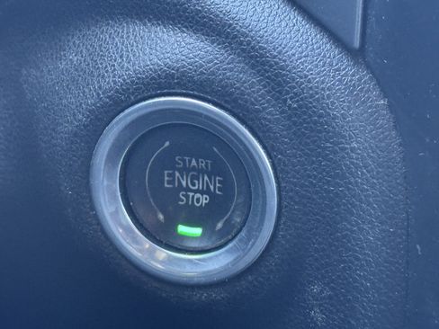 Used 2022 Chevrolet Silverado 1500 LT Trail Boss w/ Safety Package image 12