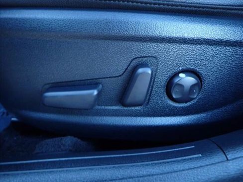 Used 2024 Kia Forte GT-Line w/ GT-Line Premium Package image 11