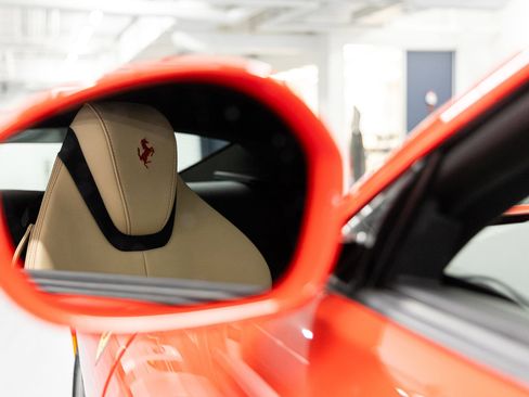 Used 2022 Ferrari Roma image 27