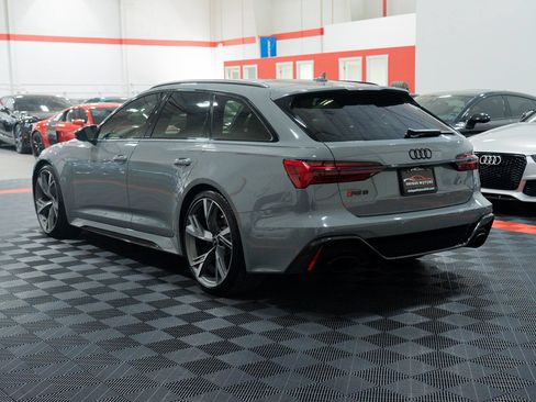 Used 2022 Audi RS 6 w/ Carbon Optic Package AWD/4WD image 4