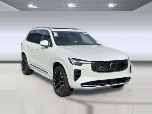 New 2026 Volvo XC90 T8 Plus image 7