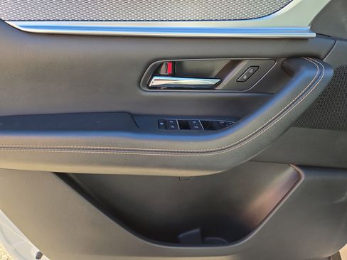 Used 2024 MAZDA CX-90 3.3 Turbo w/ Preferred Package image 15