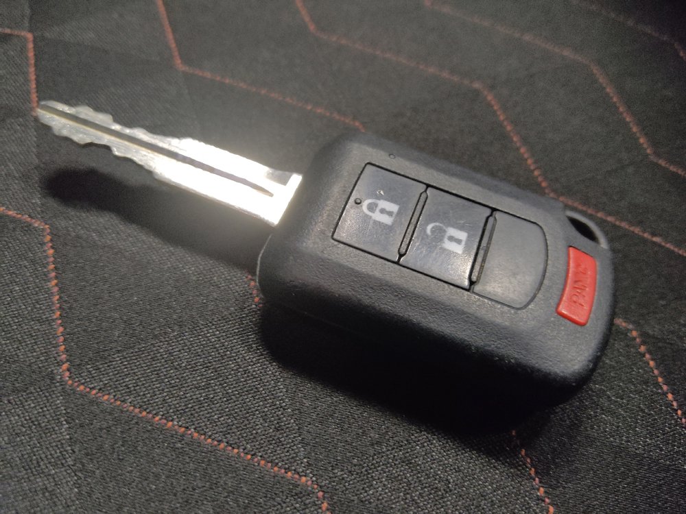 Used 2024 Mitsubishi Mirage ES FWD image 32