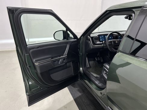 Used 2022 Rivian R1T Adventure AWD/4WD image 16