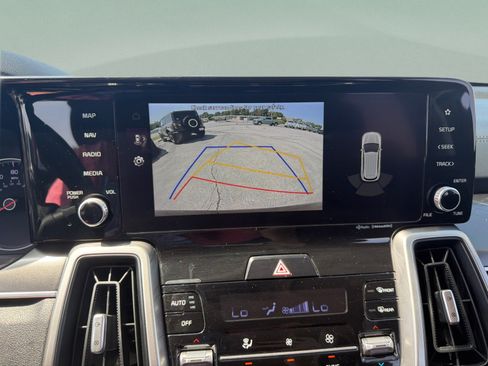 Used 2023 Kia Sorento S FWD image 24