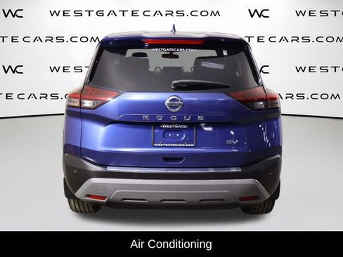 Used 2021 Nissan Rogue SV FWD image 4