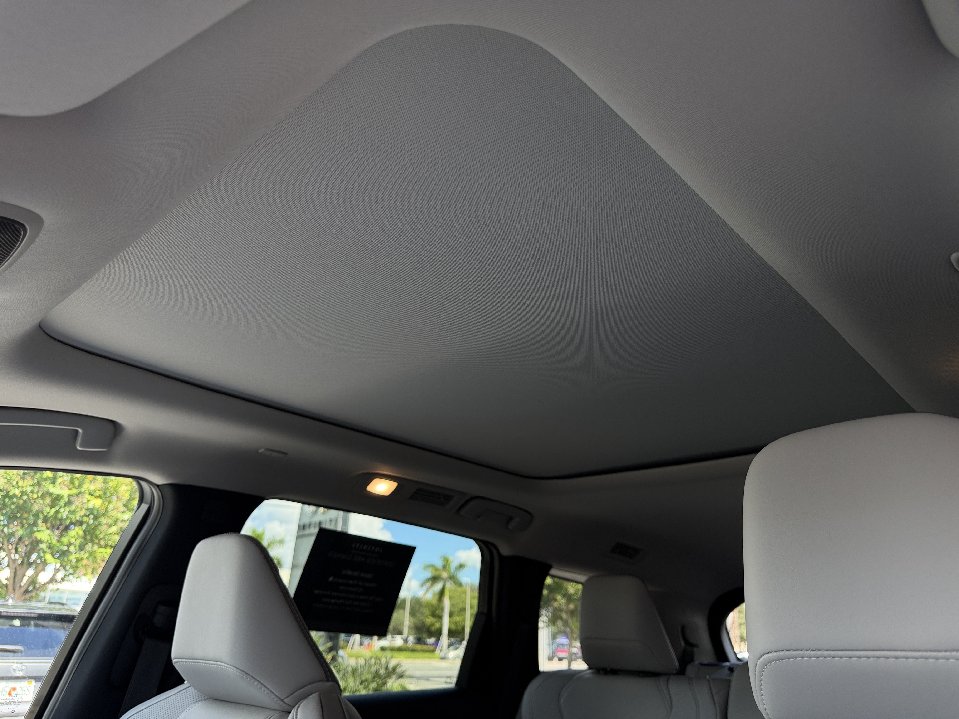 Certified 2027 INFINITI QX60 Luxe w/ Cargo Package FWD image 23