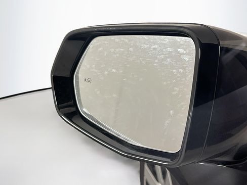 Used 2024 Honda Prologue EX image 16