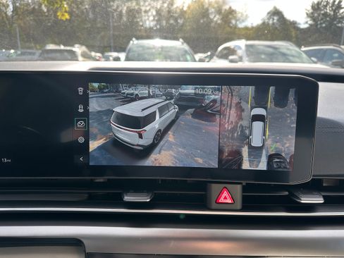 New 2026 Kia Carnival SX image 60