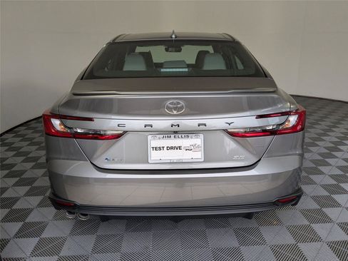 Used 2026 Toyota Camry SE w/ Multimedia Upgrade Package FWD image 23