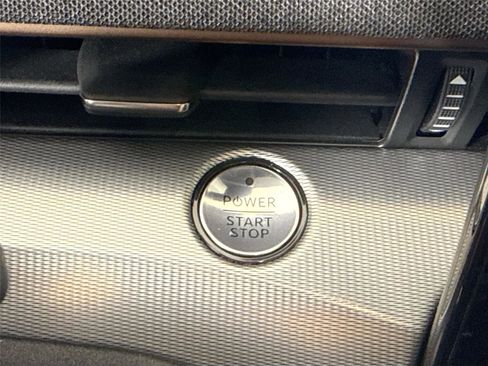 Used 2021 Ford Mustang Mach-E GT image 20