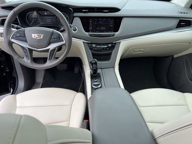 Used 2024 Cadillac XT5 Premium Luxury w/ LPO, Floor Liner Package AWD/4WD image 13
