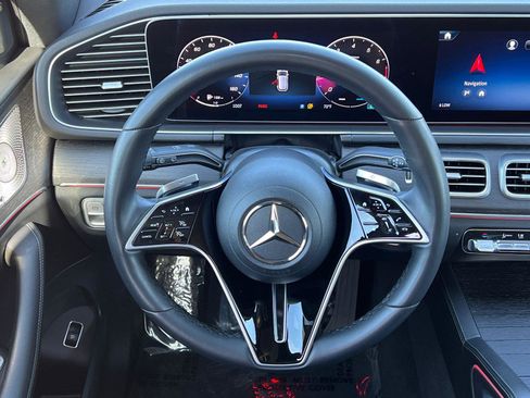 Used 2025 Mercedes-Benz GLE 350 4MATIC image 24