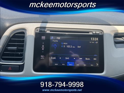 Used 2017 Honda HR-V EX image 16
