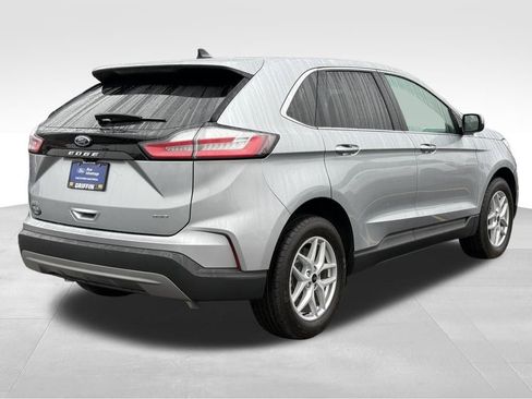 Certified 2024 Ford Edge SEL w/ Convenience Package image 7