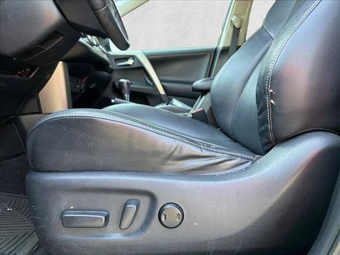 Used 2013 Toyota RAV4 Limited FWD image 11