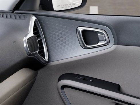 New 2025 Kia Soul LX image 25